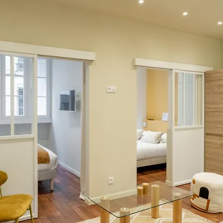 Lavie Maison Le Palais Garnier Daire *